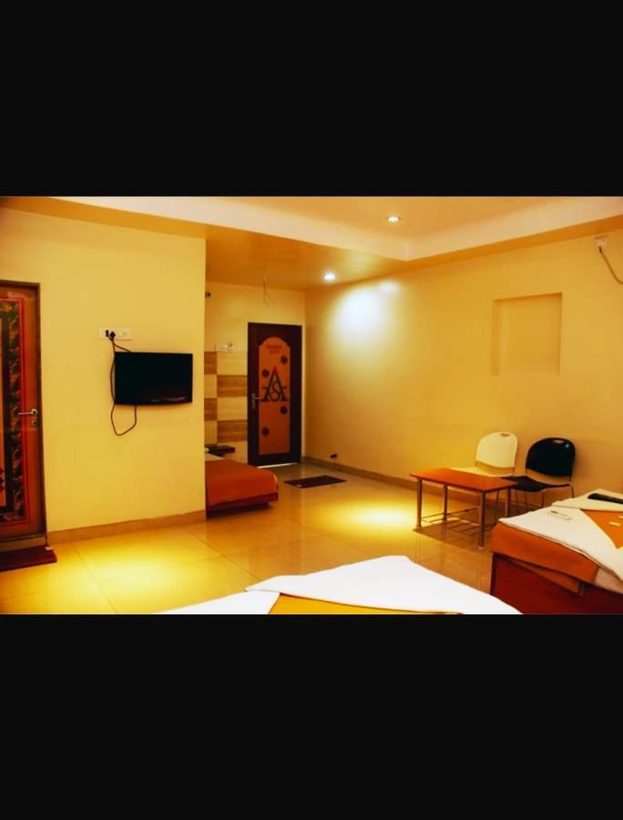 Hotel Apple Sai Residency Shirdi Zewnętrze zdjęcie