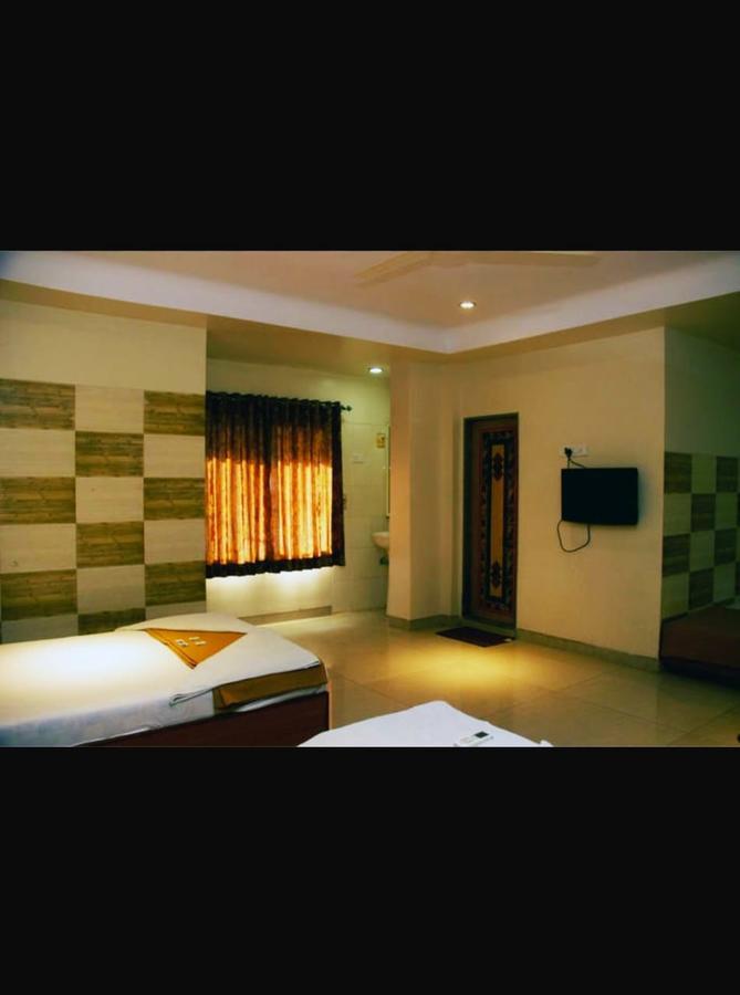 Hotel Apple Sai Residency Shirdi Zewnętrze zdjęcie